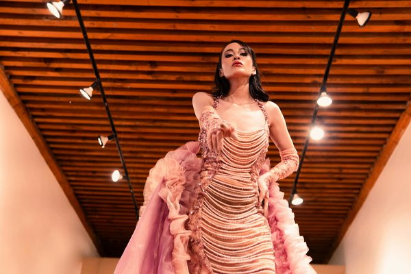 Photographe mannequin : bien démarrer avec votre book photo