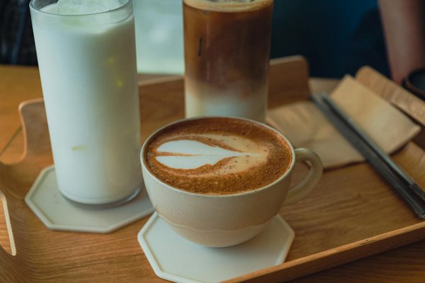 Sérum de nuit pour les cheveux : révélez une crinière sublimée au réveil