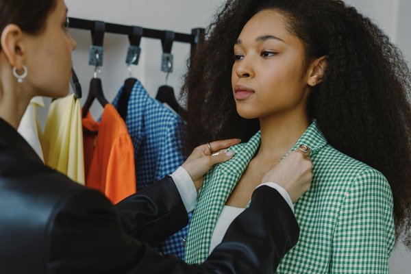 Le collant polaire noir : chaleur, style et promotion !